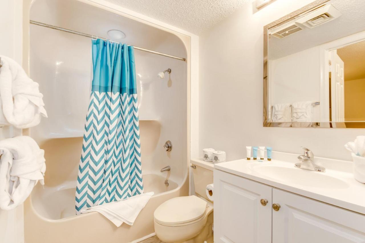 Scenic Views From The Balcony At Ocean Forest Plaza Condos Myrtle Beach Exterior photo